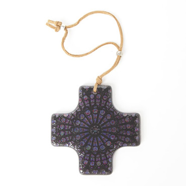 Croix vitrail rosace Notre-Dame de Paris