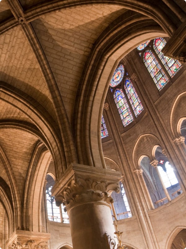 les vitraux de Notre-Dame de Paris